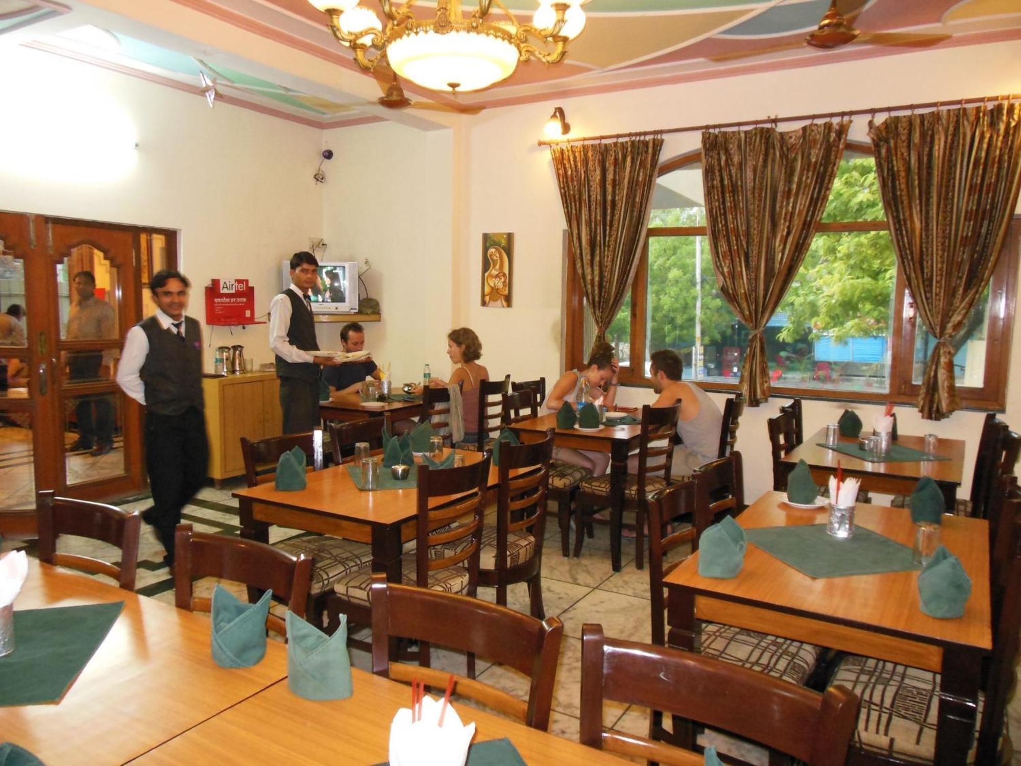 Hotel Taj Plaza, Vip Road, Agra Agra  Eksteriør billede
