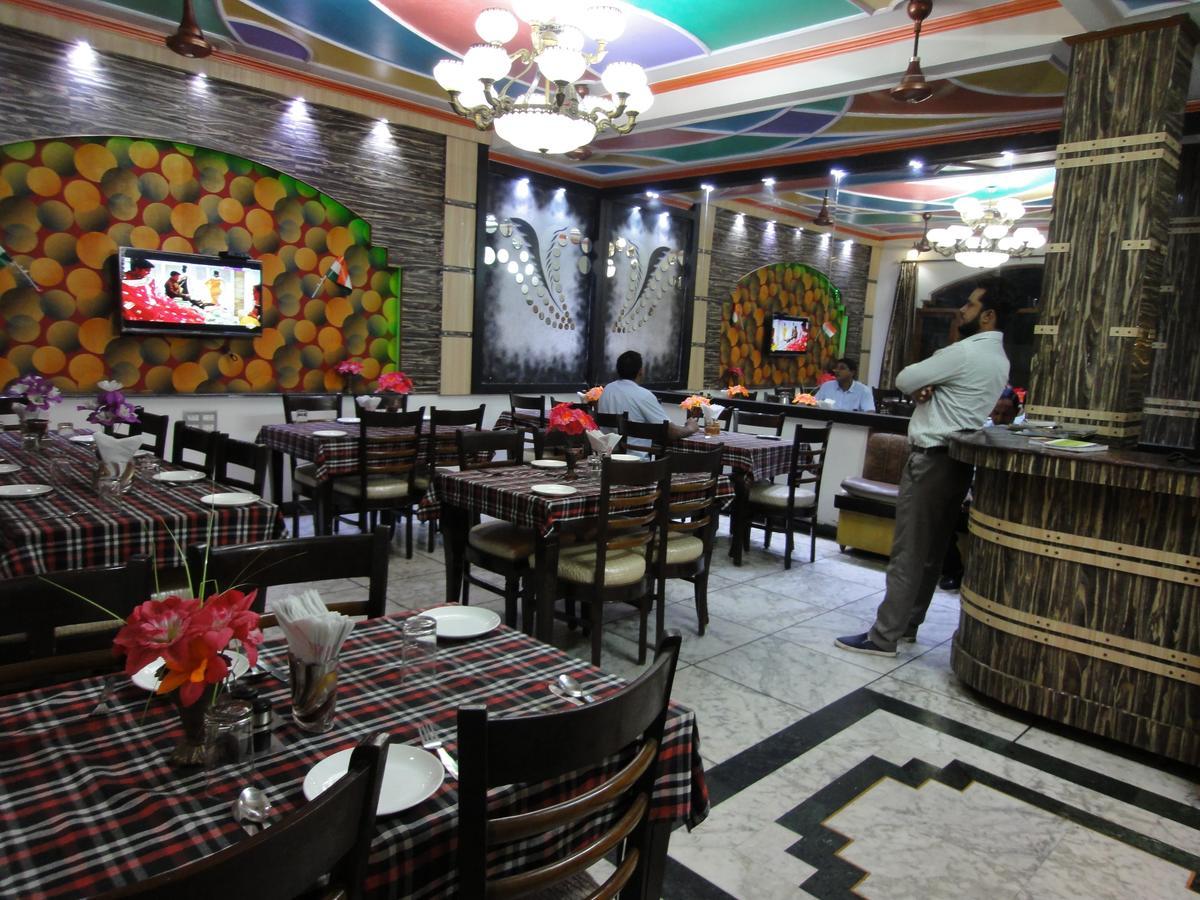 Hotel Taj Plaza, Vip Road, Agra Agra  Eksteriør billede