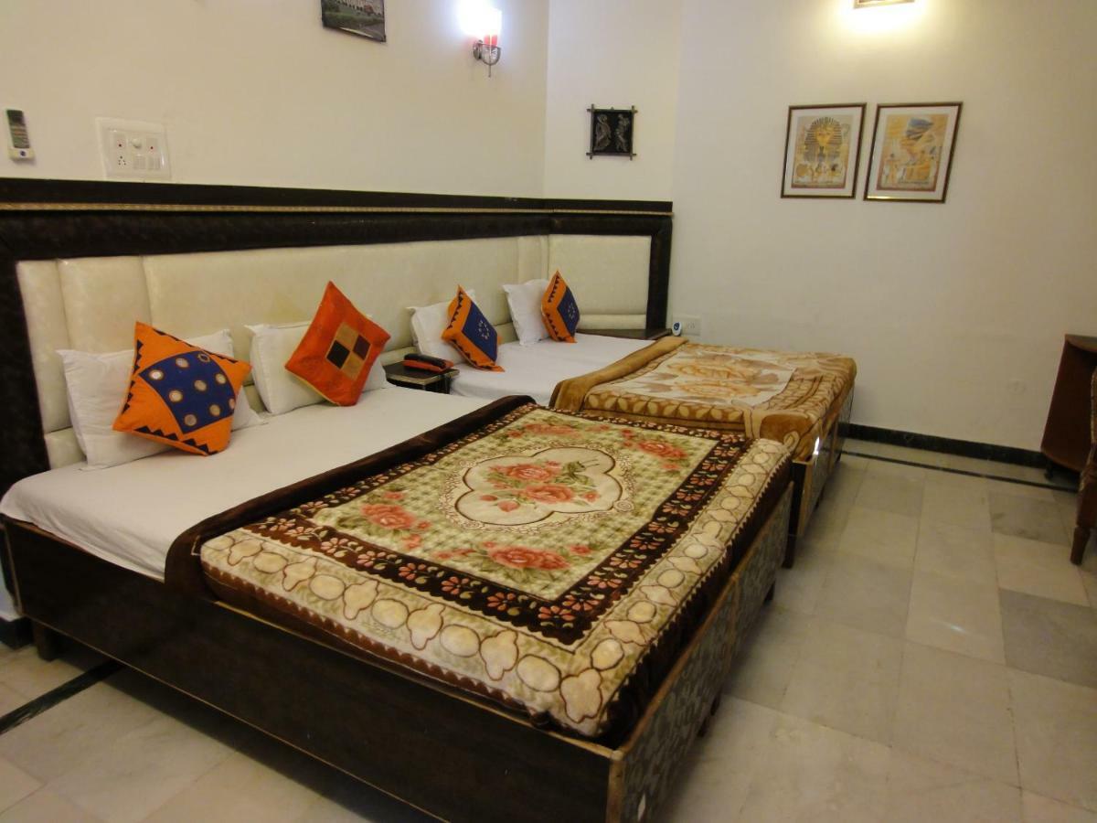 Hotel Taj Plaza, Vip Road, Agra Agra  Eksteriør billede